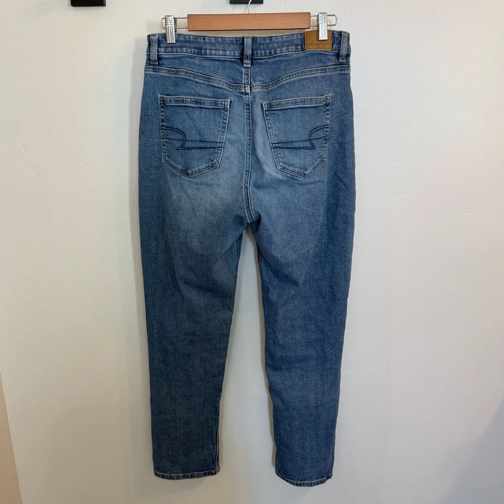 American Eagle Outfitters Light Blue Stretch mom jeans 10 long - Picture 4 of 5